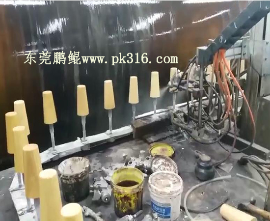 實木家具自動噴漆機1